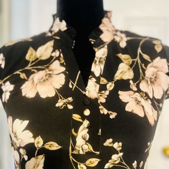 Floral print blouse - Picture 3 of 5